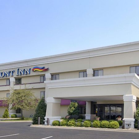Baymont By Wyndham Corydon Hotel Екстериор снимка